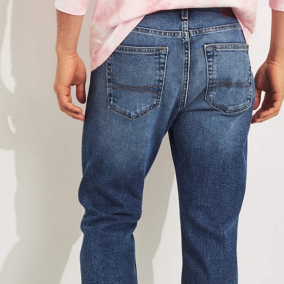 NWOT!! Hollister Dad Jeans Epic Flex - Picture 3 of 10